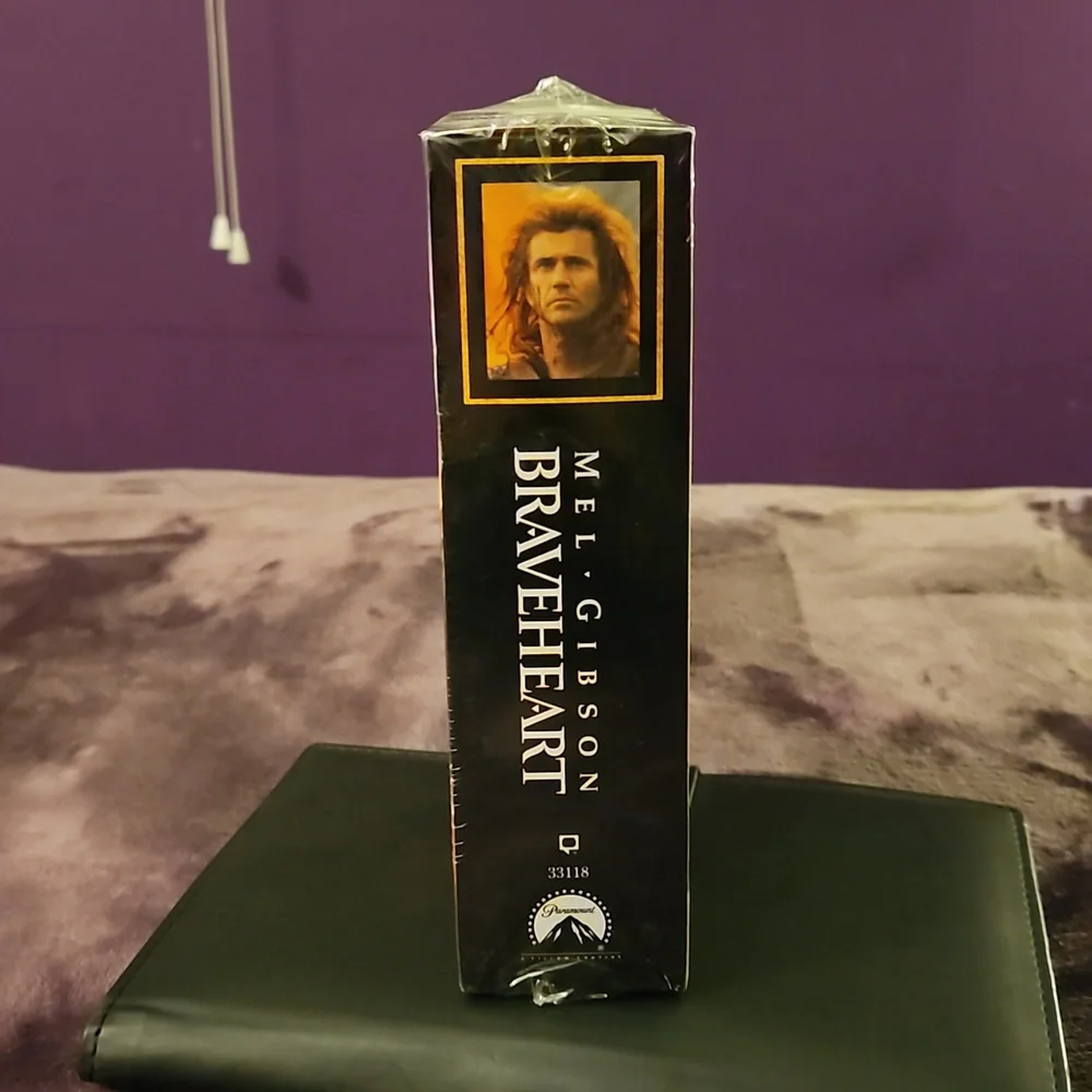 Brand new factory sealed First Production Braveheart VHS!